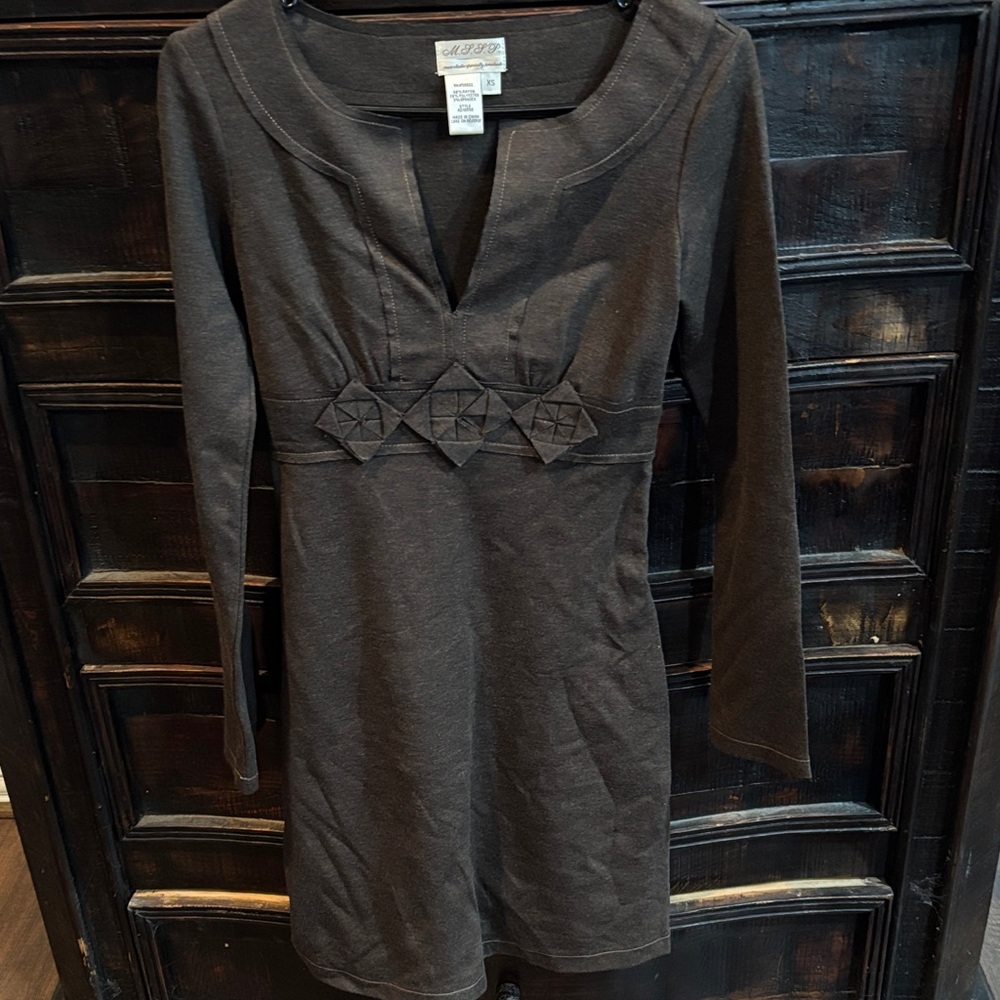 Max Studio Specialty Products Long Sleeve Dress size XS